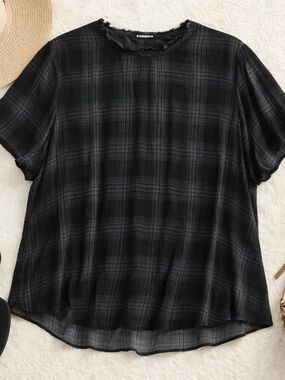 torrid Black Grey Plaid Short Sleeve Ruffle Neck Blouse